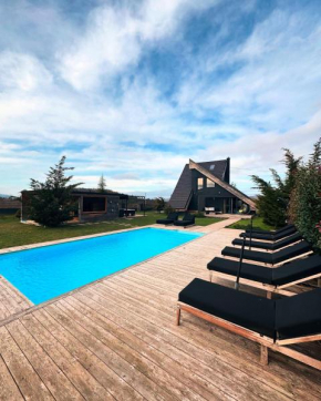 Zoe Luxury House